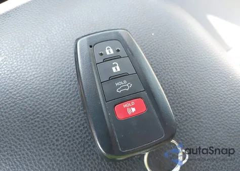 2022 Toyota Rav4 Xle from USA, damaged, VIN 2T3P1RFV9NW323064